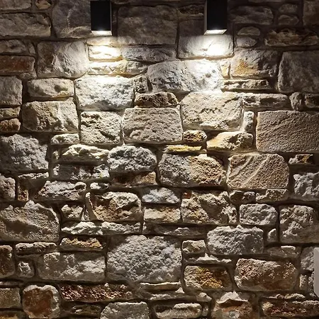 Teresa Luxury Apartman Liménasz