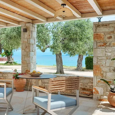 Teresa Luxury Apartman Liménasz