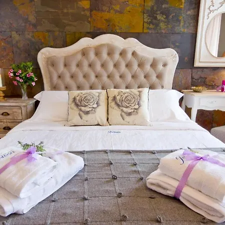 Teresa Luxury